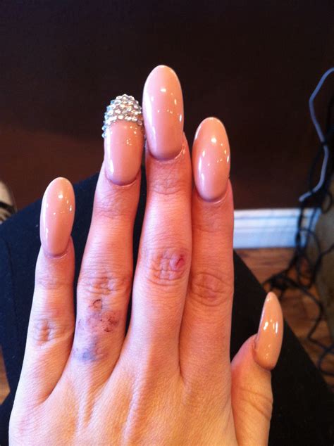 pictures of bad acrylic nails