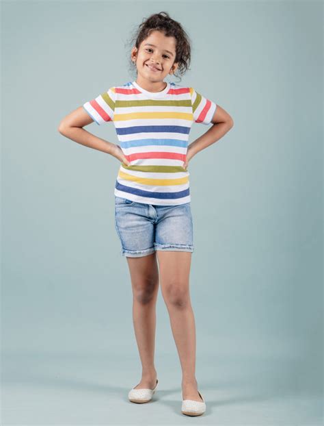 Printed Half Sleeve Pure Cotton T-Shirt for Girls – Shop Tweeny Mini