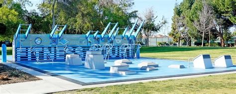 Outdoor Workout Equipment 的图像结果