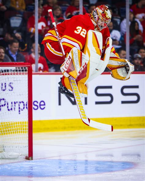 Calgary Flames Hockey 的图像结果