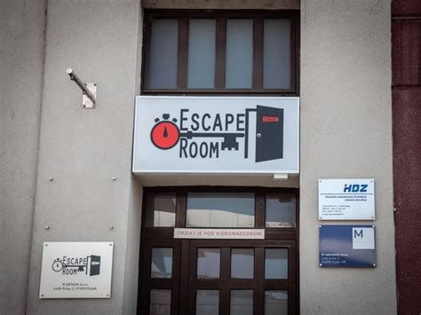 Party Is Right 的图像结果