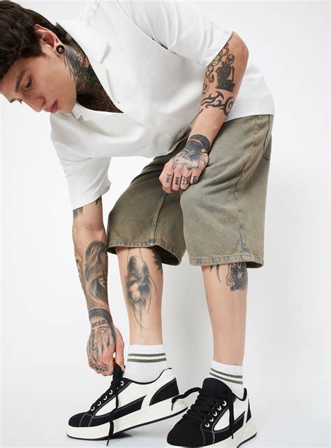 Buy Men Colourblocked Sneakers Online at just Rs. 1099.0 ...