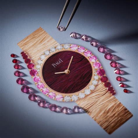 The Longines La Grande Classique de Longines exudes timeless elegance