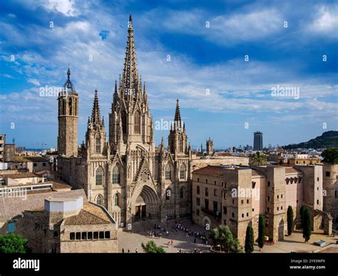 Metropolitan Cathedral Basilica of the Holy Cross and Saint Eulalia ...