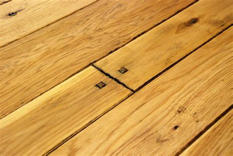 Hand Scraped Wide Plank Hickory Flooring with Raised Pegs and Hard Wax ...
