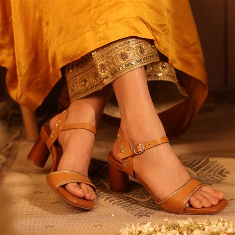 Kamal Sandals: Hand embroidered lotus heels – Birdhouse