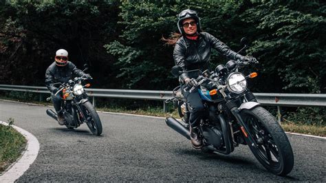 New Royal Enfield Interceptor And Continental GT 650 Make American Debut