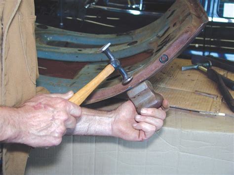 Auto Body Sheet Metal Work 的图像结果