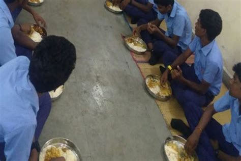 Vellayan Chettiar Higher Secondary School - Student Corner