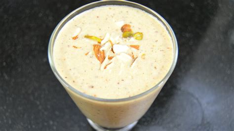 Oats Smoothie | Healthy Oats Smoothie Recipe - MUMMY RECIPES