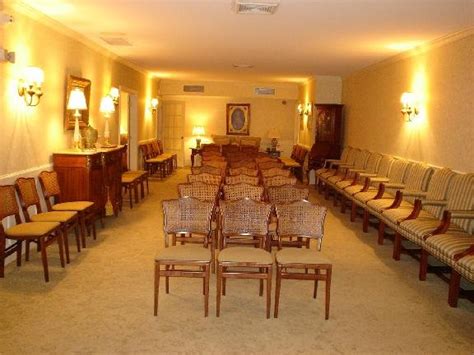 AUCLAIR FUNERAL HOME & CREMATION SERVICE - Fall River MA - Hours ...