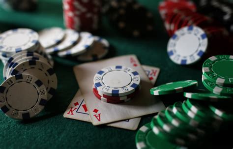 整頓網路賭博業 菲律賓將遣返4萬名中國籍員工 - 國際 - 中央社