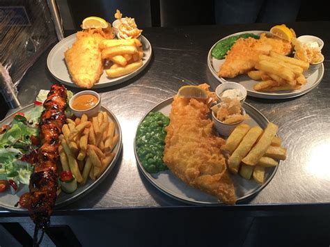 THE CROSS INN (Eardisland) - Inn Reviews & Photos - Tripadvisor