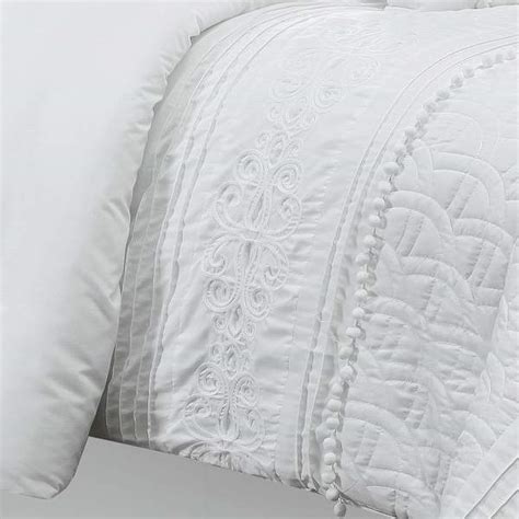 7-Piece White Embroidered Premium Comforter Set, Queen