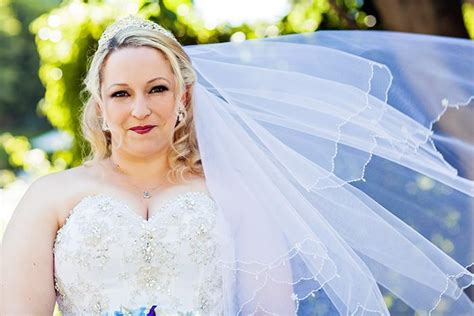 Disney Bride 的图像结果