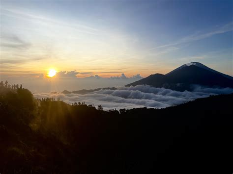 Climbed Mt. Batur! Most Amazing Sunrise Of All Time!! Did anyone else ...