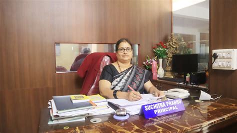 Ambika Padavi Poorva Vidyalaya