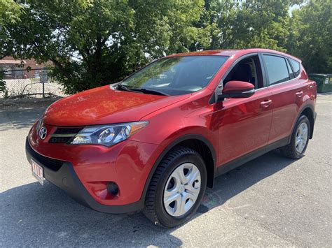 2015 Toyota RAV4 LE AWD - Used Car Dealership York, Ontario