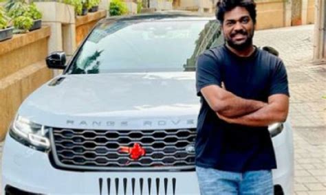 ਕਾਮੇਡੀਅਨ Zakir Khan ਨੇ ਖਰੀਦੀ ਨਵੀਂ Range Rover velar