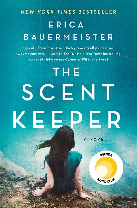 The Scent Keeper: A Novel: Bauermeister, Erica: 9781250622624: Amazon ...
