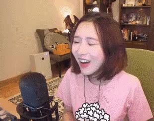 Face Changing Opera GIF 的图像结果