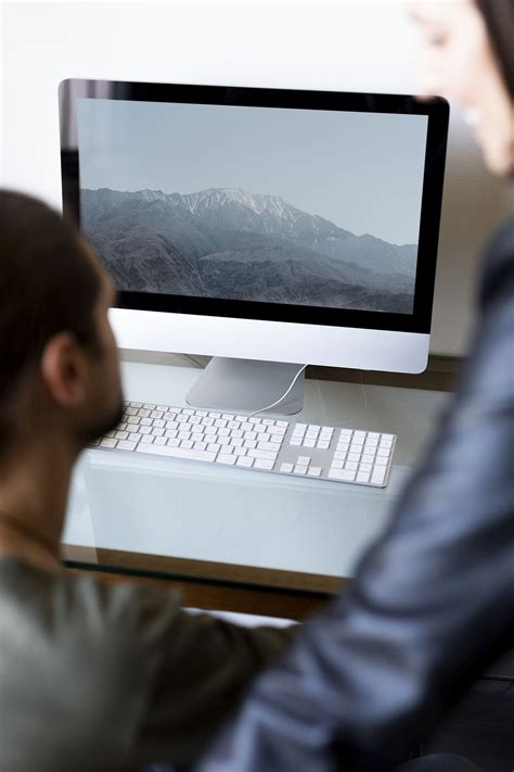 Office Computer Screen 的图像结果