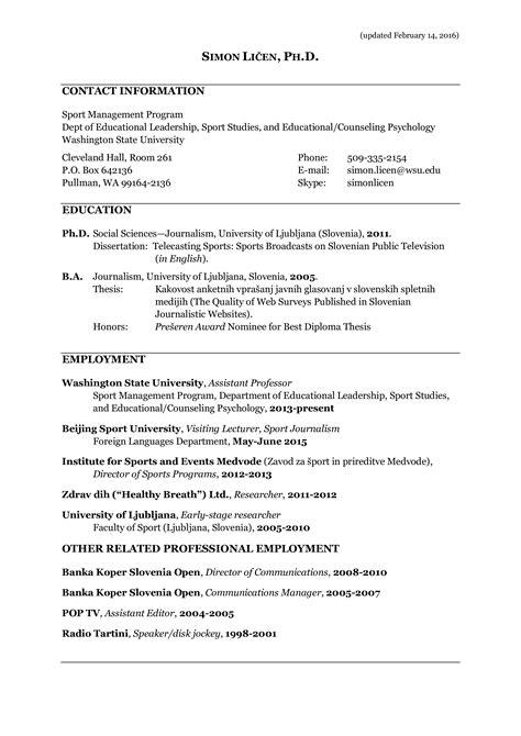 How to Become a Sports Journalist