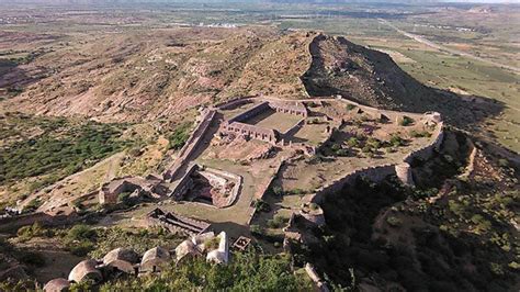 13 Iconic Forts That Reflect The Glorious History Of Andhra Pradesh!