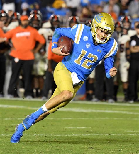 UCLA football players remain united going into the bye week - Press ...