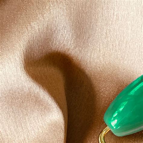 Natural Vibes Jade Roller & Massager for Face, Neck and Under eye with ...