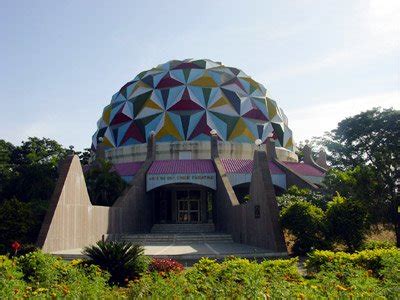 Sri Sathya Sai Space Theatre - Planetarium - Home