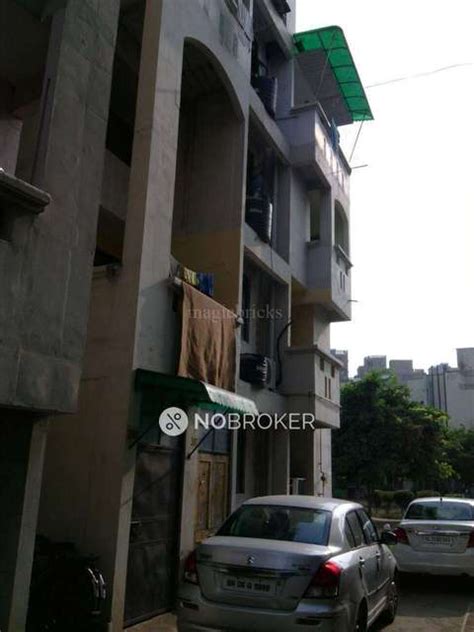 shree niwas appartment Dwarka Rent - WITHOUT BROKERAGE Fully furnished ...