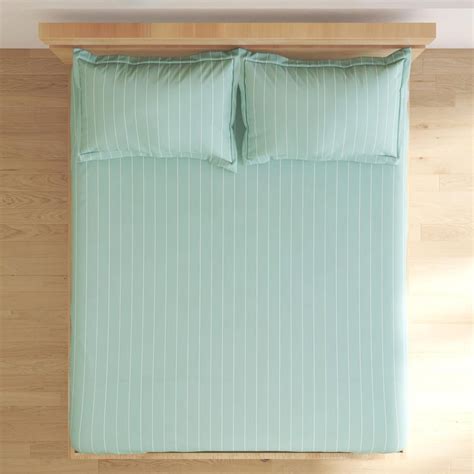 Buy Medley Hoovu Cotton 220TC Striped 3Pcs King Bedsheet Set from Home ...