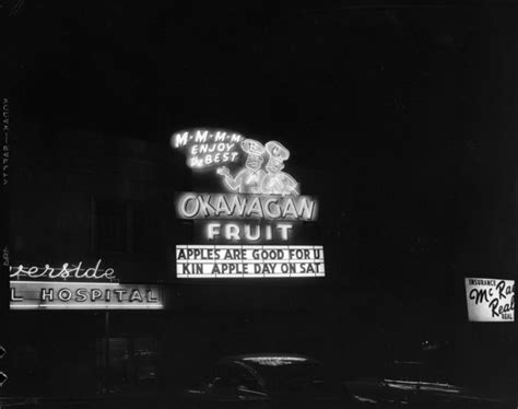 The mesmerizing glowing lights of Vancouver's neon signs in the 1940s ...