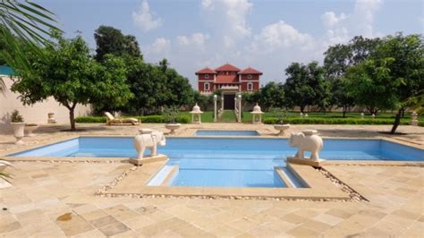 Heritage property nestled in a scenic location - Review of Champaner ...