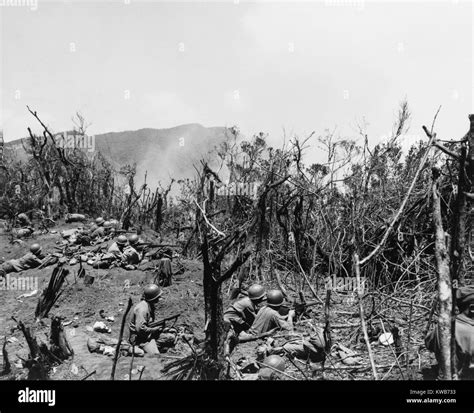 Battle luzon 1945 hi-res stock photography and images - Alamy
