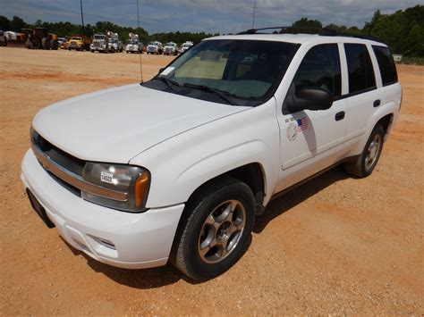 2008 CHEVROLET TRAILBLAZER LS SUV