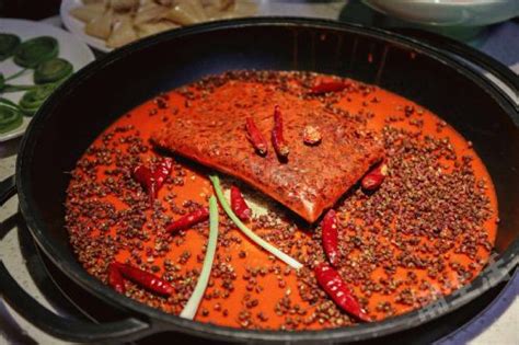 小龙虾酱料工厂-上海酱料定制工厂-调味料代工-上海明特食品-上海明特食品有限公司