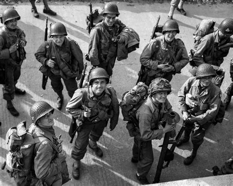 101st Airborne Paratrooper Ww2