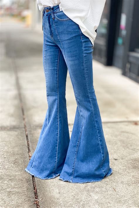 Judy Blue High Rise Mid-Seam Flare - 11 | Line shopping, Women jeans ...