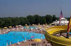 le cupole piscina parco acquatico cupolevillage di manerbio le cupole piscina parco acquatico cupolevillage di manerbio