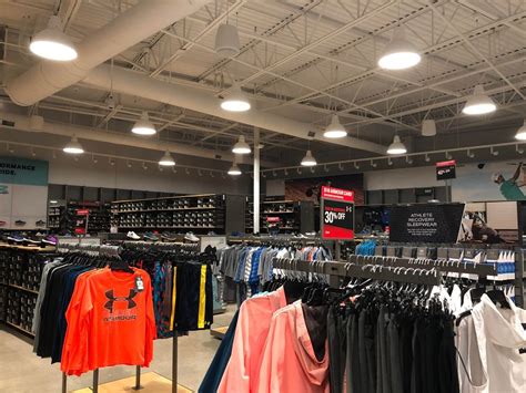 Under Armour Office Photos | Glassdoor