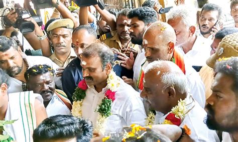 மும்மொழிக்கொள்கையில் முதலமைச்சர் தவறான வழியில் மக்களை திசை ...