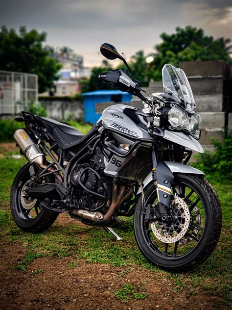 What it takes to keep a Triumph Tiger with 50K on the ODO and how to k ...
