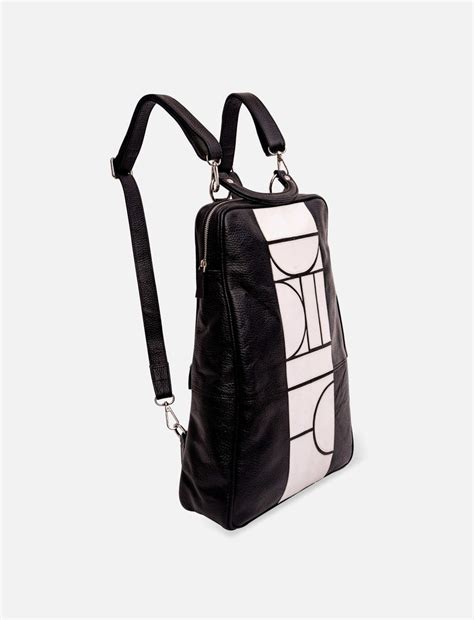 Buy Vagabond Backpack Online - Ciceroni