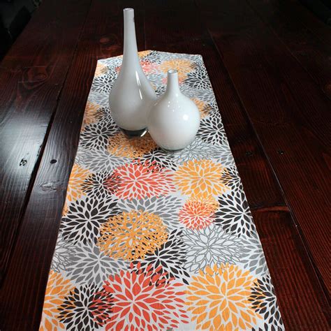 Rezultat imagine pentru Patchwork Table Runner Ideas