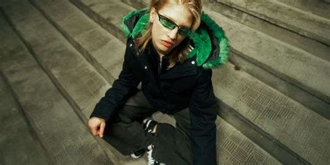 Kinder Skibekleidung & Kinder Skiausrüstung kaufen | SportScheck