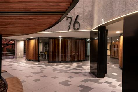 LED Linear Logo 的图像结果