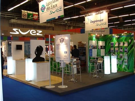 L'ARCHITECTURE COMMUNICANTE: Customer Reviews, Stands and Services