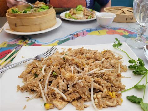 Bib Gourmand Lang Van in Plaza Shamrock, Charlotte favorite | Charlotte ...